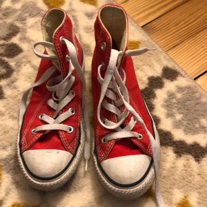 Cute red converse